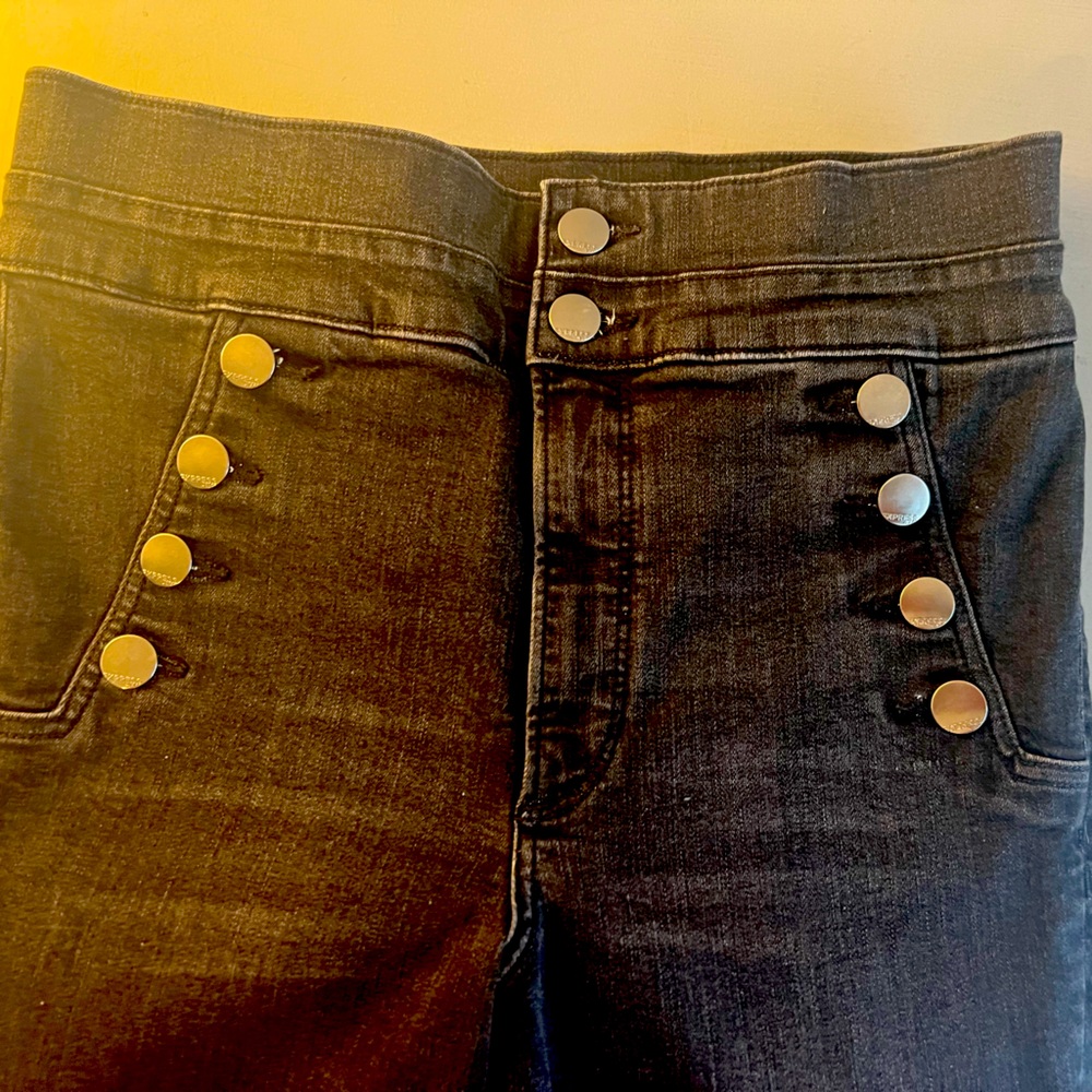 Black button high waisted jeans